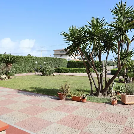 Con Giardino Di 2000mq Al - 400m Dal Mare פלמיריו