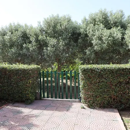 Con Giardino Di 2000mq Al - 400m Dal Mare *